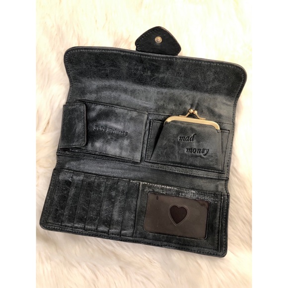 Juicy Couture Wallet - Picture 3 of 5